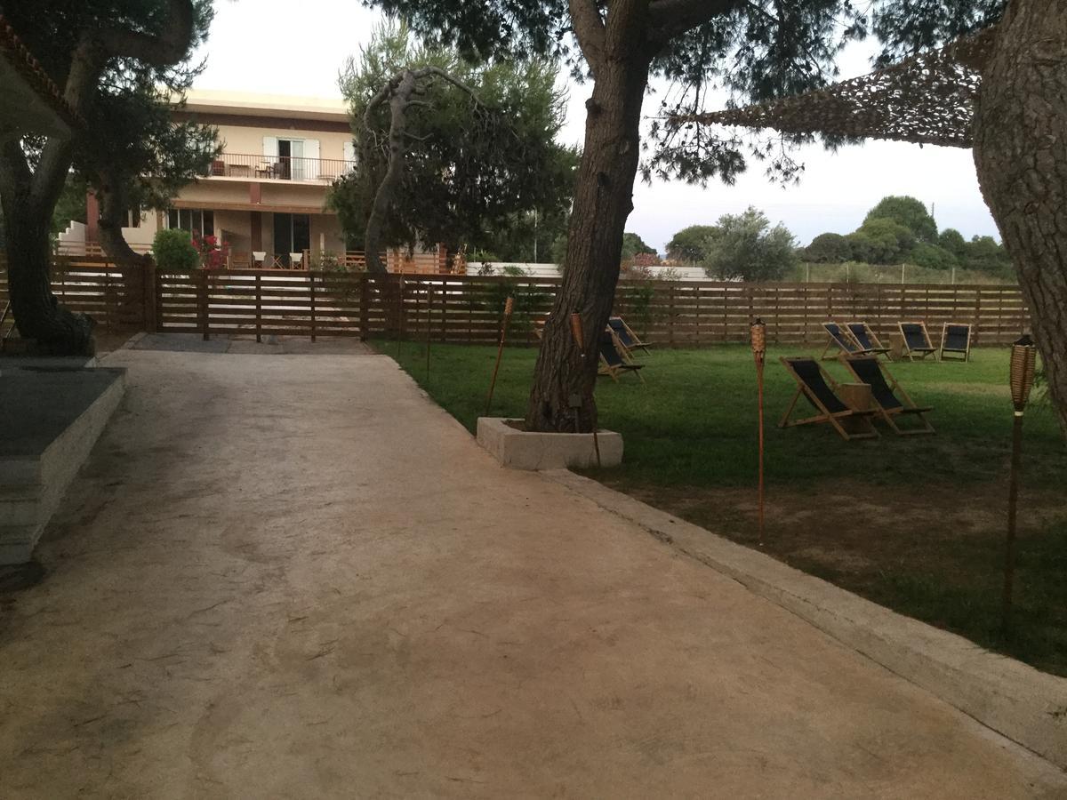 Artemis Suites Romanos  Luaran gambar