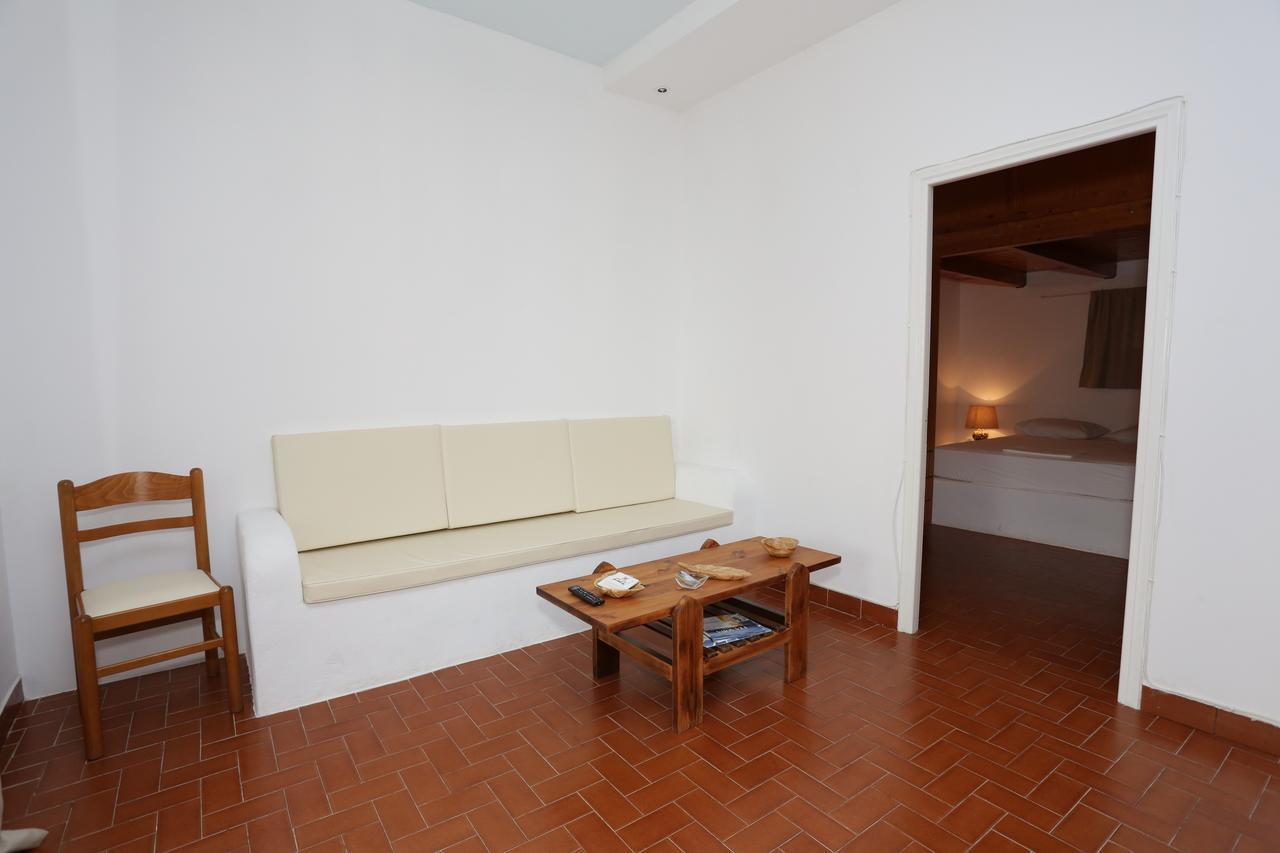 Artemis Suites Romanos  Luaran gambar