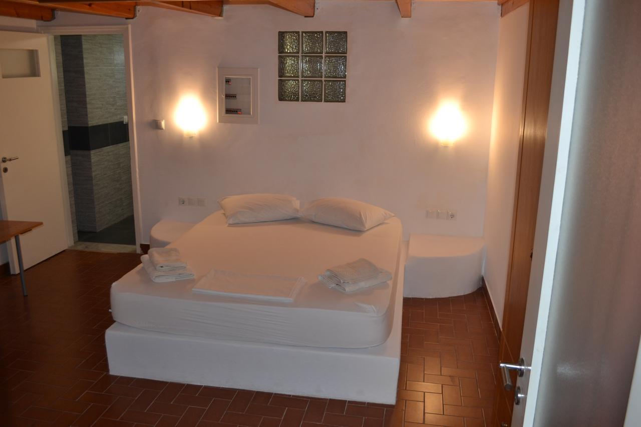 Artemis Suites Romanos  Luaran gambar