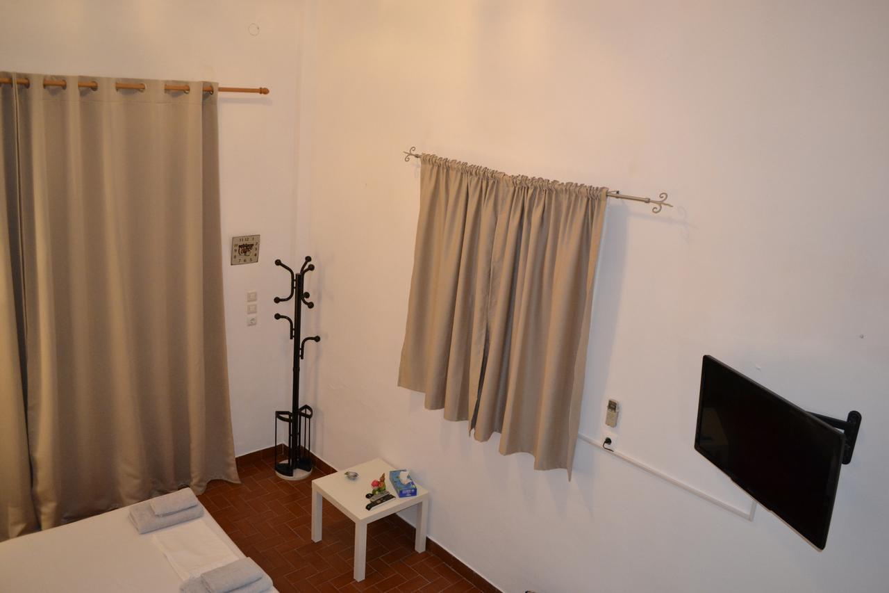 Artemis Suites Romanos  Luaran gambar