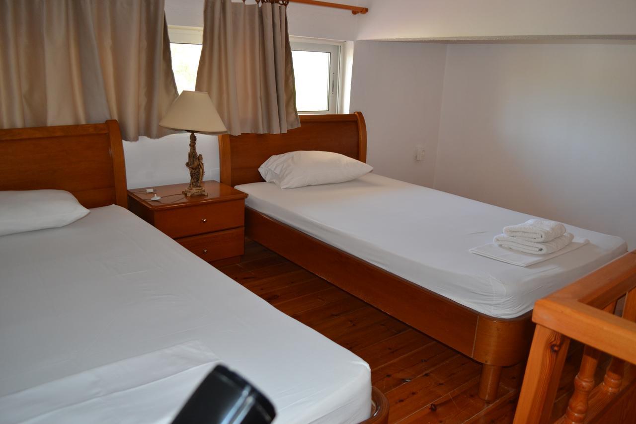 Artemis Suites Romanos  Luaran gambar